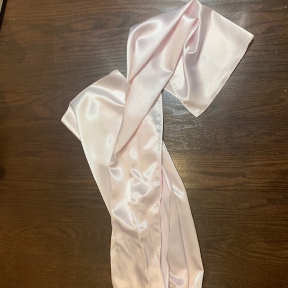 Ladies Evening Dress - Picture 9 of 12